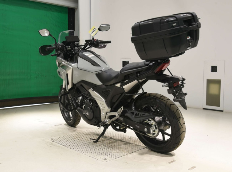 Мотоцикл Honda NC750XD з пробігом 596 km