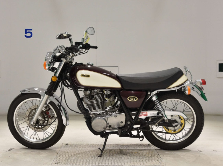 Мотоцикл Yamaha SR400 з пробігом 54723 km