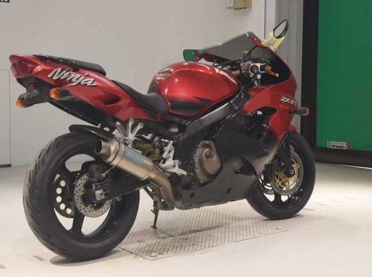 Мотоцикл Kawasaki NINJA ZX-9R с пробегом 26823 km