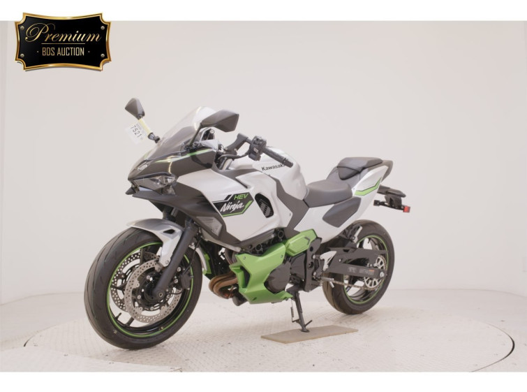 Мотоцикл Kawasaki Z7ﾊEVEﾘｯﾄﾞ с пробегом 296 km