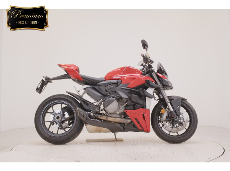 Мотоцикл Ducati STREET FIGHTER V2 с пробегом 2033 km