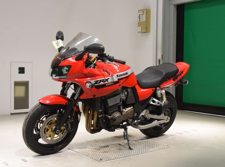 Мотоцикл Kawasaki ZRX1200S з пробігом 31695 km
