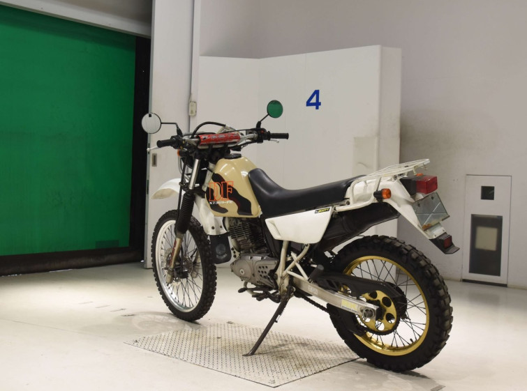 Мотоцикл Suzuki DJEBEL200 с пробегом 33186 km