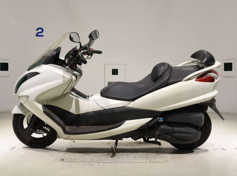 Мотоцикл Yamaha MAJESTY 250 с пробегом 71543 km