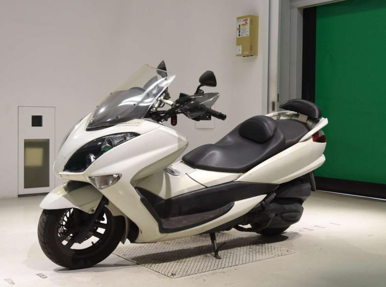 Мотоцикл Yamaha MAJESTY 250 с пробегом 71543 km