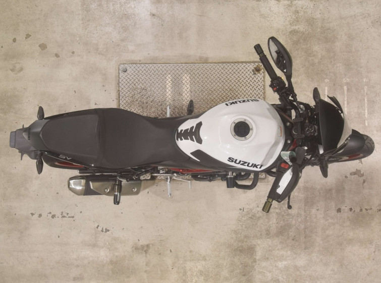 Мотоцикл Suzuki SV650A з пробігом 13115 km