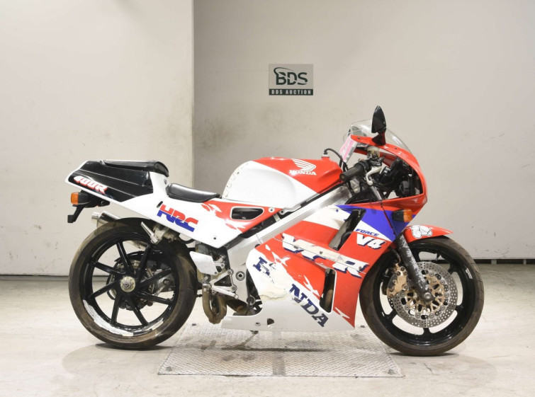 Мотоцикл Honda VFR400R з пробігом 22574 km