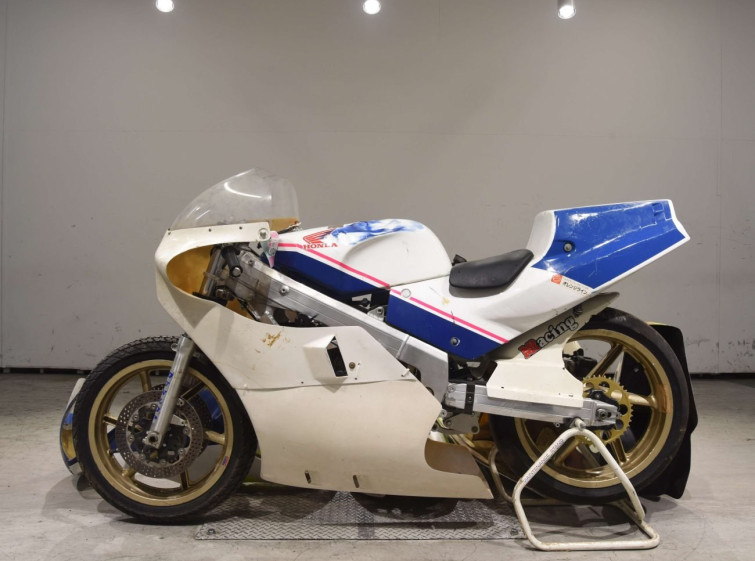 Мотоцикл Honda NSR250R