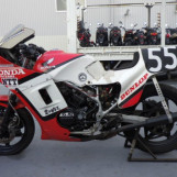 Мотоцикл Honda VF400F