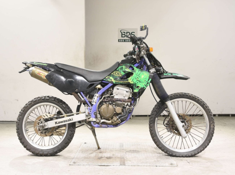 Мотоцикл Kawasaki KLX250ES с пробегом 1805 km