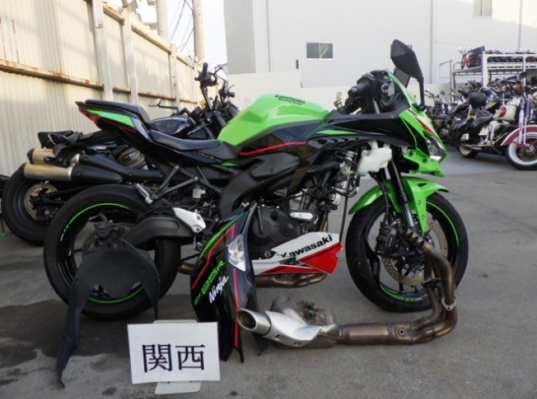 Мотоцикл Kawasaki NINJA ZX-25R