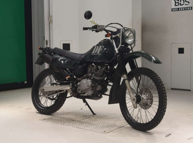 Мотоцикл Suzuki DF200E с пробегом 9329 km