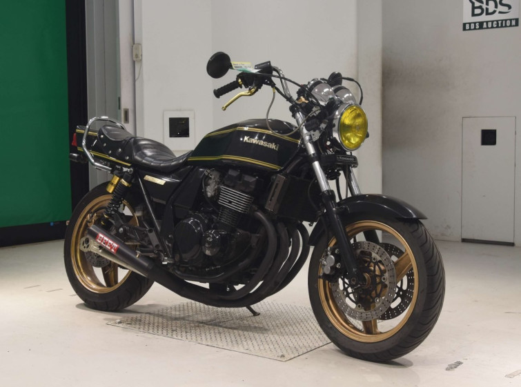 Мотоцикл Kawasaki ZRX400