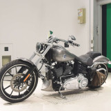 Мотоцикл HD BREAKOUT FXSB1690