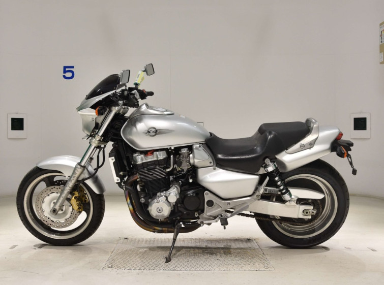 Мотоцикл Honda X4 з пробігом 11454 km