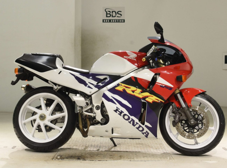 Мотоцикл Honda RVF400 з пробігом 35822 km