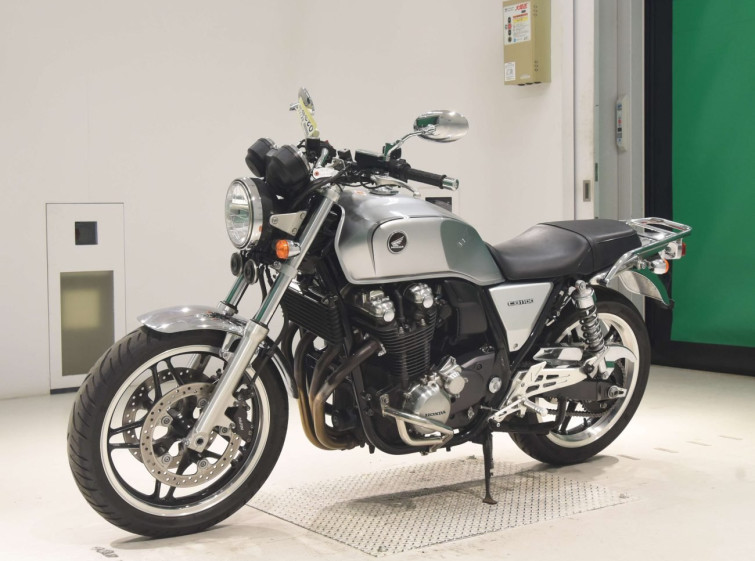 Мотоцикл Honda CB1100 з пробігом 18392 km
