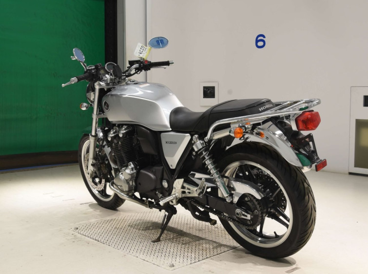 Мотоцикл Honda CB1100 з пробігом 18392 km