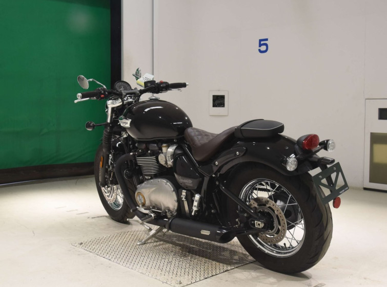 Мотоцикл Triumph BONNEVILLE з пробігом 5950 km