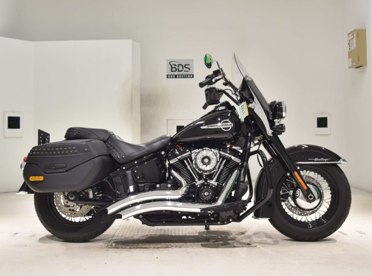 Мотоцикл HD HERITAGE FLHC1750 з пробігом 7342 km