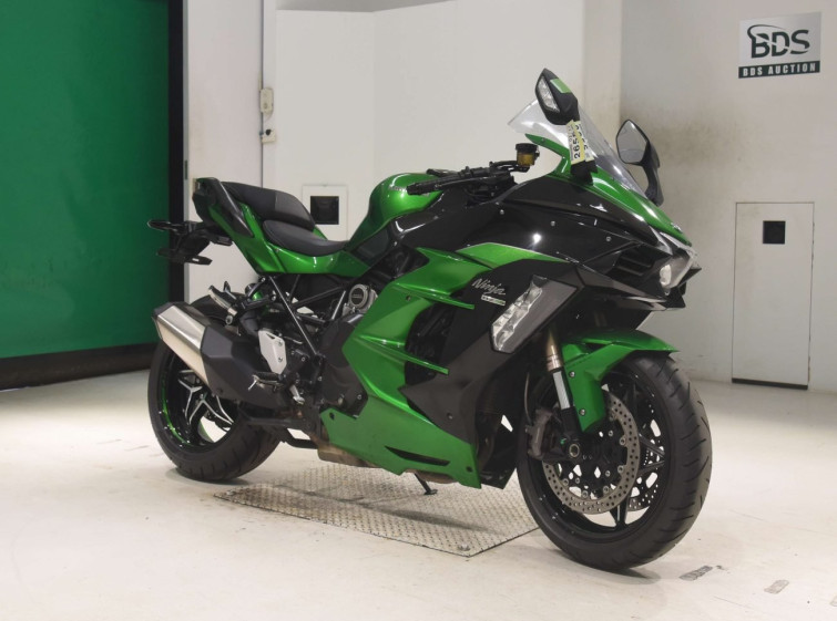 Мотоцикл Kawasaki NINJA H2 SX з пробігом 33105 km