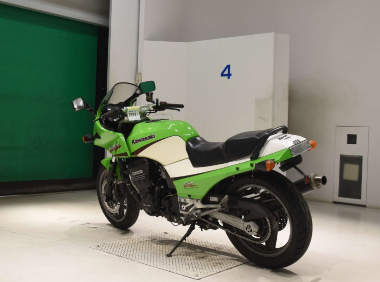 Мотоцикл Kawasaki GPZ900R з пробігом 55989 km