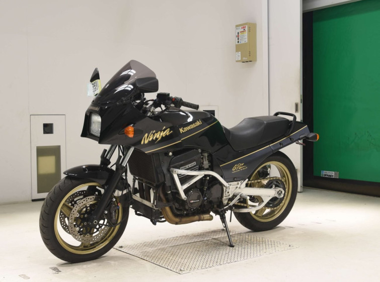 Мотоцикл Kawasaki GPZ900R с пробегом 44116 km