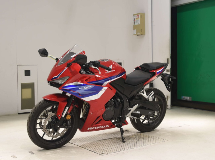 Мотоцикл Honda CBR400R-3 з пробігом 1548 km