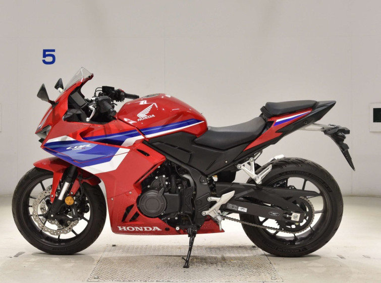 Мотоцикл Honda CBR400R-3 з пробігом 1548 km