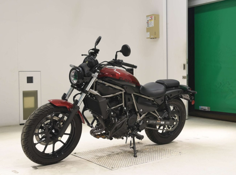 Мотоцикл Kawasaki ELIMINATOR400-3 з пробігом 440 km