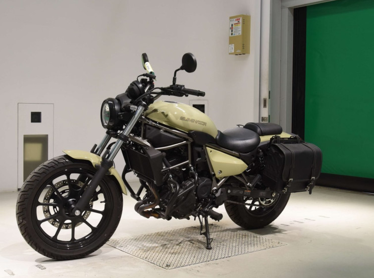 Мотоцикл Kawasaki ELIMINATOR400-3 з пробігом 1327 km