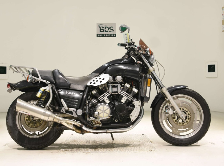 Мотоцикл Yamaha V-MAX1200 з пробігом 27998 m