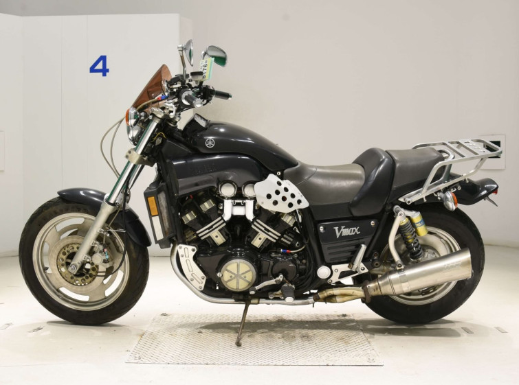 Мотоцикл Yamaha V-MAX1200 з пробігом 27998 m