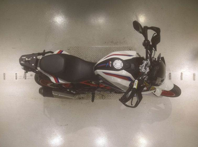 Мотоцикл BMW G310R