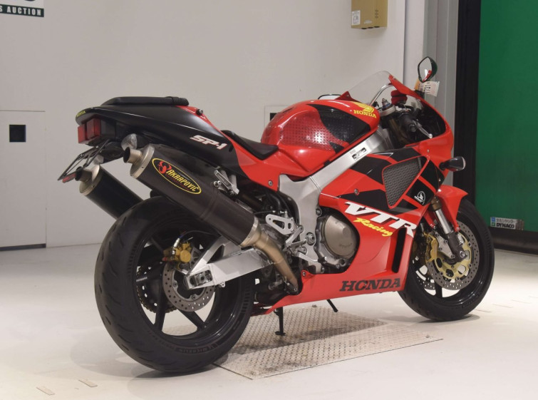 Мотоцикл Honda VTR1000SP з пробігом 48295 km