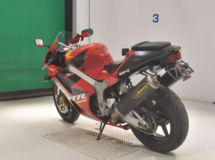 Мотоцикл Honda VTR1000SP з пробігом 48295 km