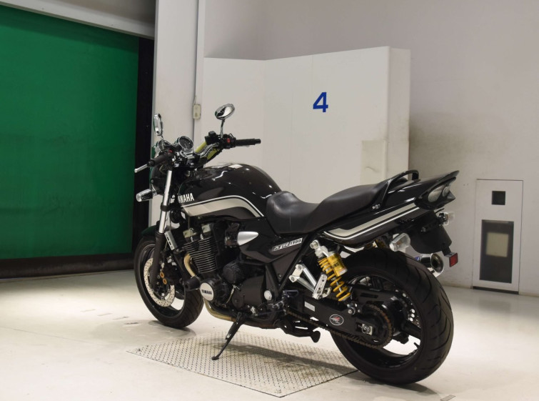 Мотоцикл Yamaha XJR1300 з пробігом 13388 km