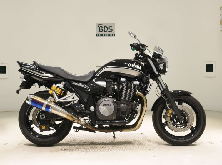 Мотоцикл Yamaha XJR1300 з пробігом 13388 km