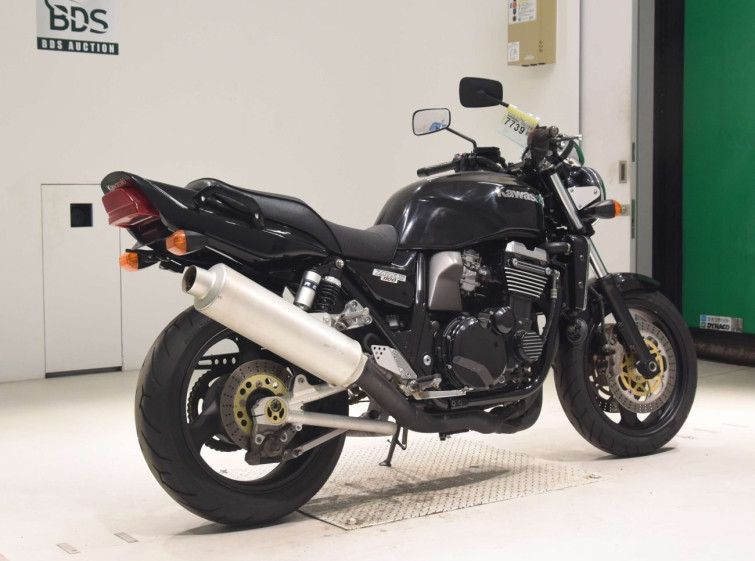 Мотоцикл Kawasaki ZRX1100 с пробегом 5664 km