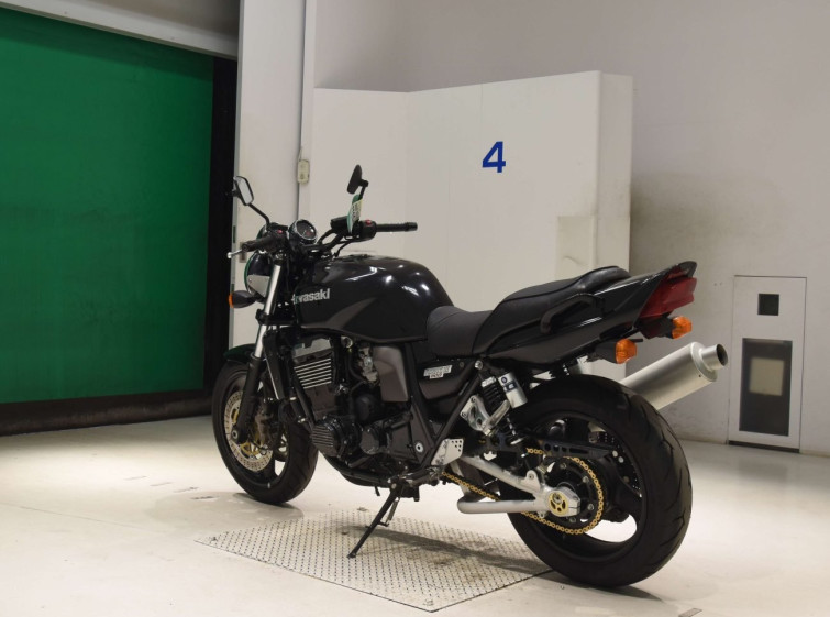 Мотоцикл Kawasaki ZRX1100 с пробегом 5664 km