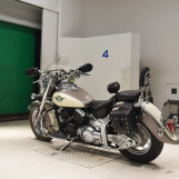 Мотоцикл Yamaha DRAGSTAR XVS400 CLASSIC с пробегом 11216 km