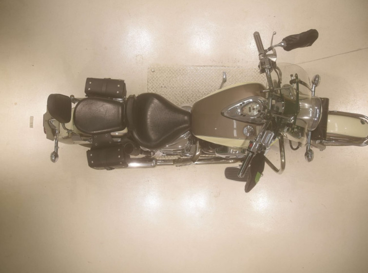 Мотоцикл Yamaha DRAGSTAR XVS400 CLASSIC с пробегом 11216 km