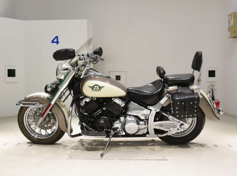 Мотоцикл Yamaha DRAGSTAR XVS400 CLASSIC с пробегом 11216 km