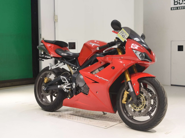 Мотоцикл Triumph DAYTONA 675 з пробігом 16056 km