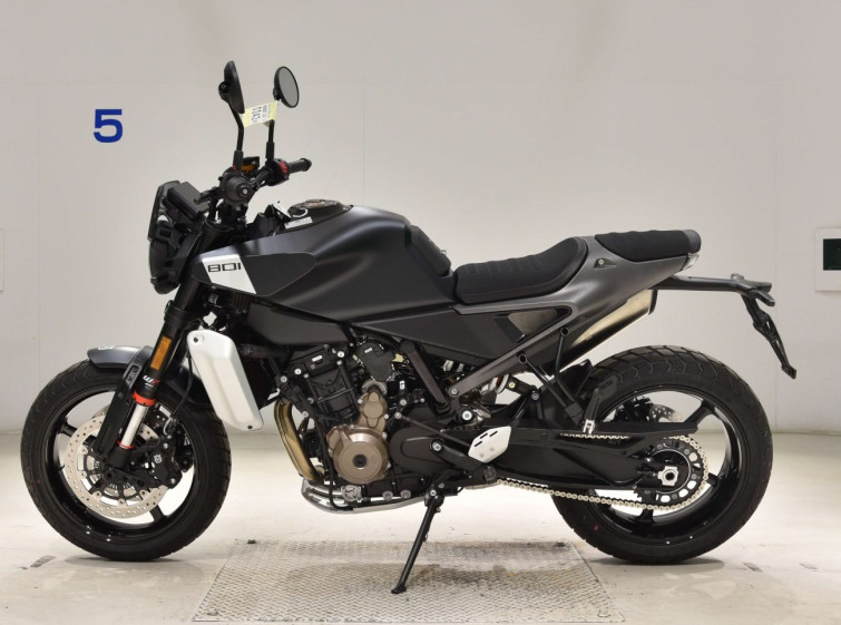 Мотоцикл Husqvarna SVARTPILEN 801 с пробегом 2 km