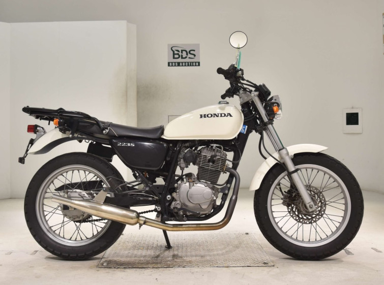 Мотоцикл Honda CB223S з пробігом 36043 km