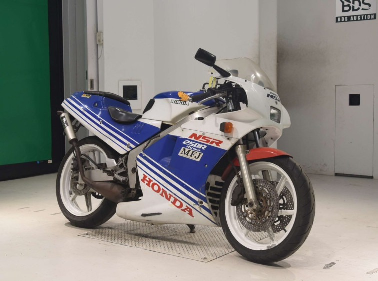 Мотоцикл Honda NSR250R с пробегом 15608 km
