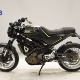 Мотоцикл Husqvarna SVARTPILEN 401 з пробігом 13081 km