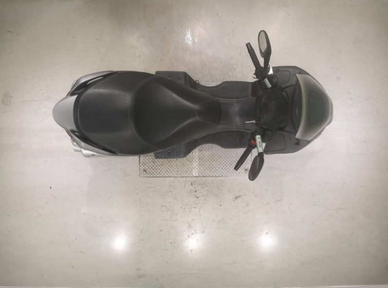 Мотоцикл Suzuki BURGMAN200 з пробігом 33739 km