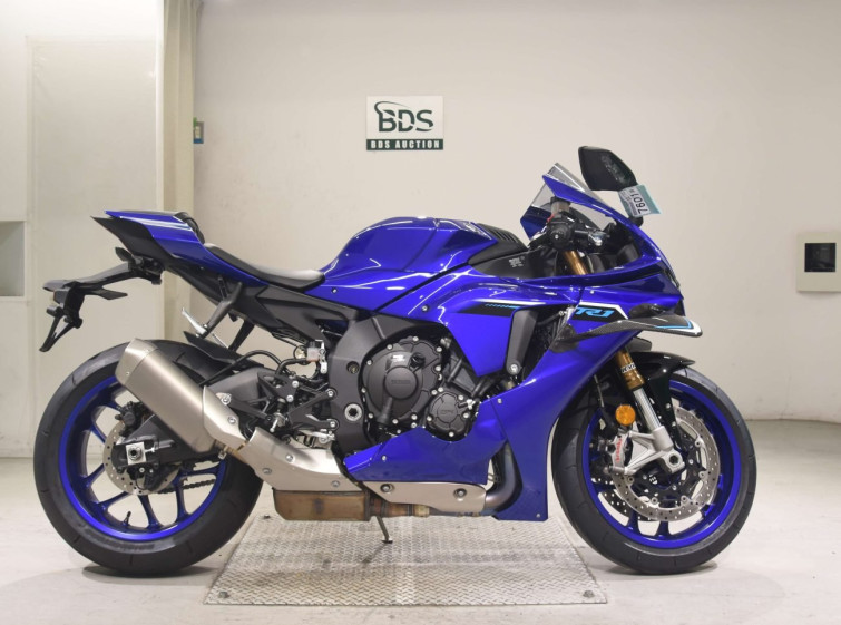 Мотоцикл Yamaha YZF-R1 с пробегом 1350 km